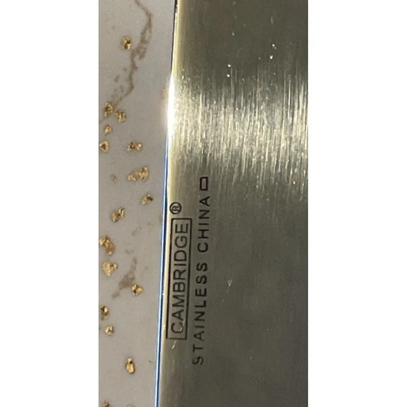 Cambridge Crescent Stainless 4 Dinner Knifes‎ Frosted Satin Flatware NEW - Picture 3 of 3